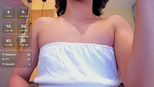 HOTTY RED  online show from 02-06-25, 05:40