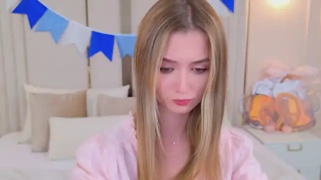 MarybethSnow online show from 09-29-25, 05:07