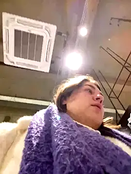 Snapshot of SuzieMurray chatting on 12-05-24, 09:17 SuzieMurray online show from 12-05-24, 09:17