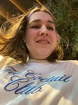 Snapshot of SuzieMurray chatting on 01-20-25, 12:18 SuzieMurray online show from 01-20-25, 12:18