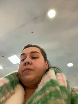 Snapshot of SuzieMurray chatting on 01-28-25, 08:14 SuzieMurray online show from 01-28-25, 08:14