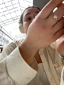 Snapshot of SuzieMurray chatting on 03-13-25, 11:19 SuzieMurray online show from 03-13-25, 11:19