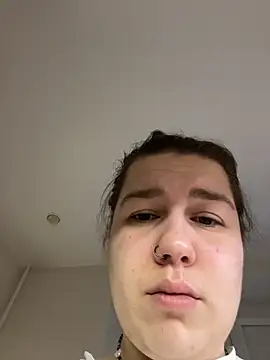 Snapshot of SuzieMurray chatting on 11-27-25, 06:37 SuzieMurray online show from 11-27-25, 06:37