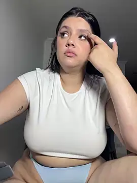 Snapshot of kimberlyhills1 chatting on 02-18-25, 10:58 kimberlyhills1 online show from 02-18-25, 10:58