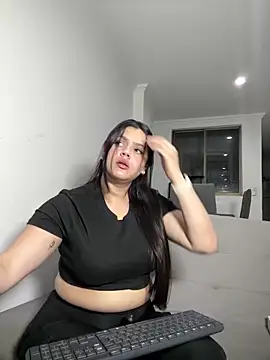 Snapshot of kimberlyhills1 chatting on 02-20-25, 04:39 kimberlyhills1 online show from 02-20-25, 04:39