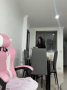 Snapshot of kimberlyhills1 chatting on 03-10-25, 08:01 kimberlyhills1 online show from 03-10-25, 08:01