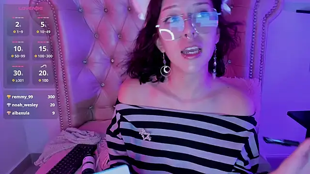 AlexaFoxy18 online show from 01-16-25, 10:42