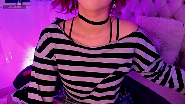 AlexaFoxy18 online show from 03-07-25, 04:46