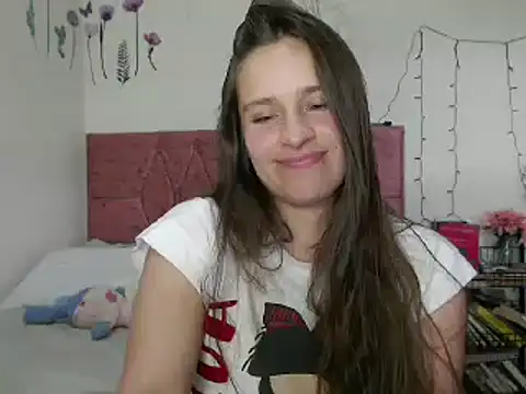 Snapshot of Serenity chatting on 12-23-24, 09:18 Serenity online show from 12-23-24, 09:18