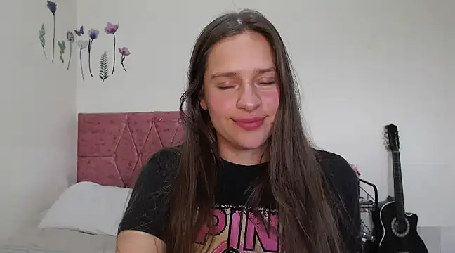 Snapshot of Serenity chatting on 03-04-25, 08:38 Serenity online show from 03-04-25, 08:38