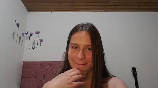 Snapshot of Serenity chatting on 03-04-25, 11:43 Serenity online show from 03-04-25, 11:43