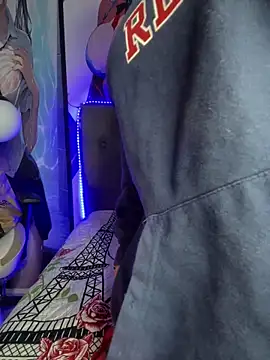 Snapshot of Im_Little chatting on 01-04-25, 12:59 Im Little online show from 01-04-25, 12:59