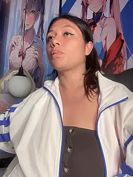 Snapshot of Im_Little chatting on 02-23-25, 03:02 Im Little online show from 02-23-25, 03:02