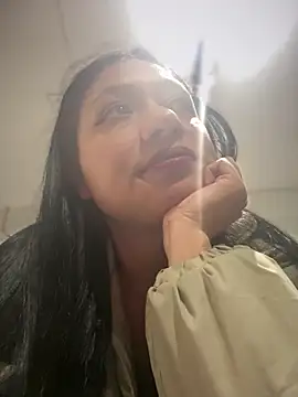 Snapshot of Im_Little chatting on 10-12-25, 03:05 Im Little online show from 10-12-25, 03:05