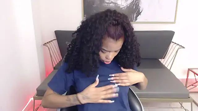 Shenna brunette  online show from 01-02-25, 01:08