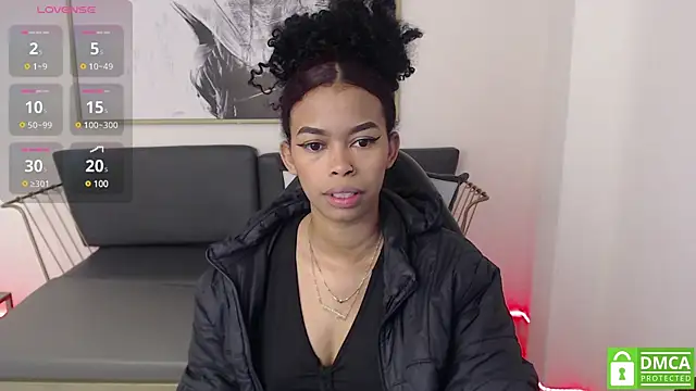 Shenna brunette  online show from 01-09-25, 01:13