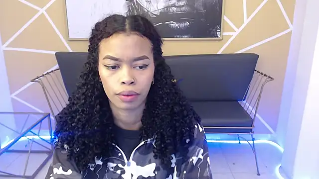 Shenna brunette  online show from 03-19-25, 01:07