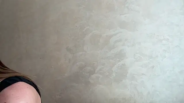 CaitlinaJayne23 online show from 04-23-26, 12:29