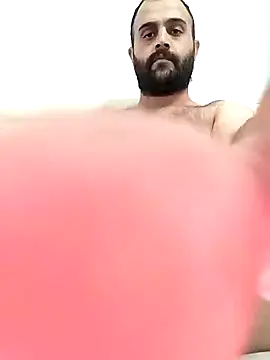 Snapshot of sexisikici2 chatting on 01-16-25, 01:25 sexisikici2 online show from 01-16-25, 01:25