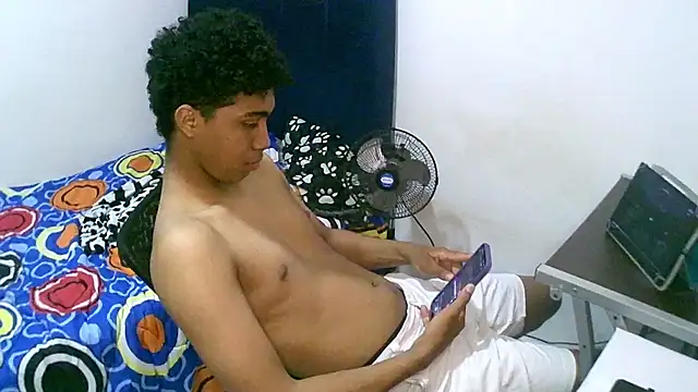 sexy diamante  online show from 09-21-25, 10:22