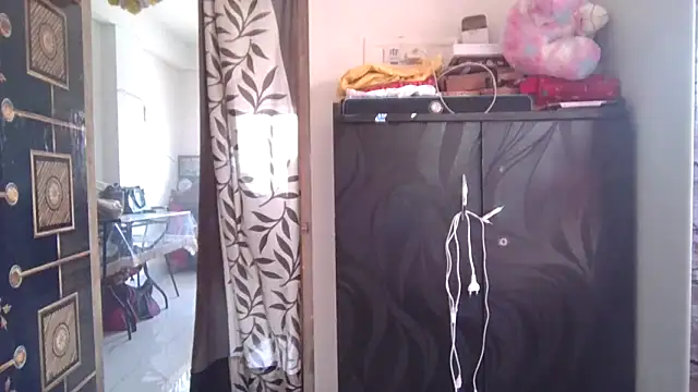 sexy-honey09 online show from 02-11-26, 06:51