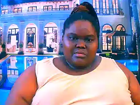 EbonyHotBuns online show from 04-23-26, 12:29