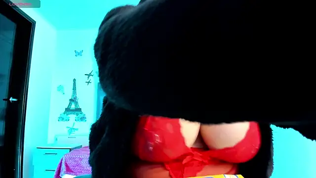 Dana martinezz online show from 12-26-24, 09:58