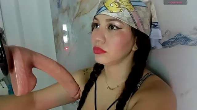 hade cute online show from 09-30-25, 05:40