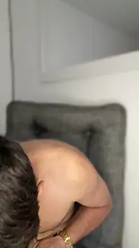 ArturoDelgado1 online show from 04-08-26, 05:46