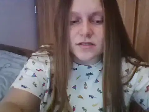 Evasapples online show from 02-21-25, 11:33