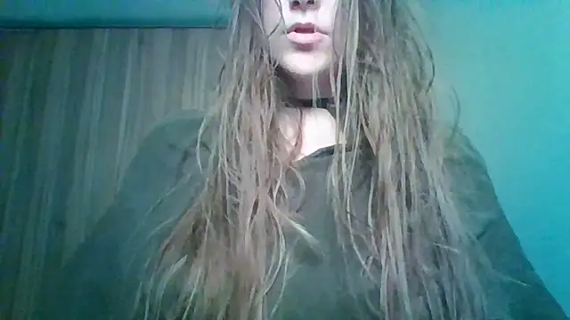 Evasapples online show from 05-26-26, 08:49