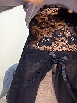 Snapshot of Sahar_sexy chatting on 01-11-25, 05:29 Sahar sexy online show from 01-11-25, 05:29