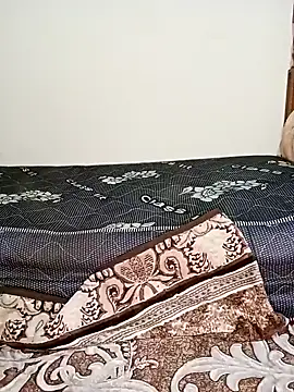 Snapshot of Sahar_sexy chatting on 01-24-25, 06:04 Sahar sexy online show from 01-24-25, 06:04