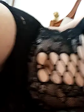 Snapshot of Sahar_sexy chatting on 11-02-25, 12:40 Sahar sexy online show from 11-02-25, 12:40