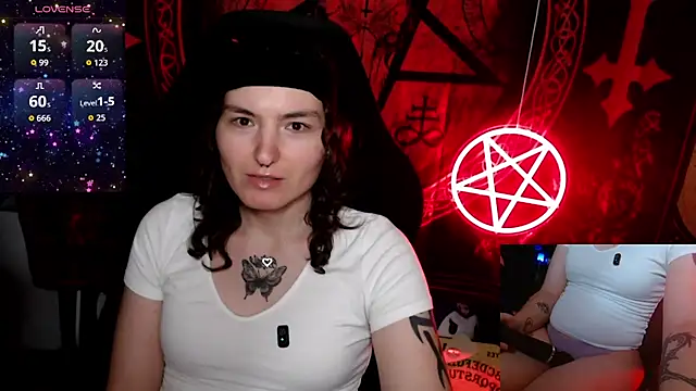 BrandiWRLD 999 online show from 10-16-25, 09:38