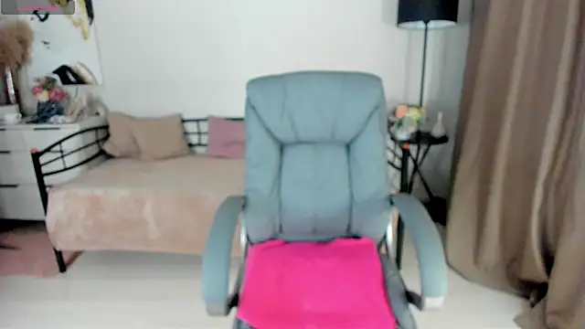 I D A online show from 01-31-25, 01:11