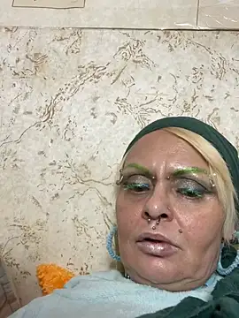 Gardener of Illusions online show from 01-22-25, 06:52