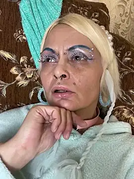 Gardener of Illusions online show from 01-30-25, 12:07