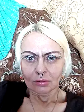 Gardener of Illusions online show from 02-05-25, 02:51