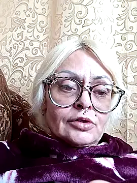 Gardener of Illusions online show from 02-05-25, 10:44