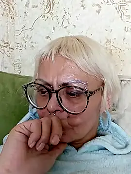 Gardener of Illusions online show from 03-06-25, 04:07