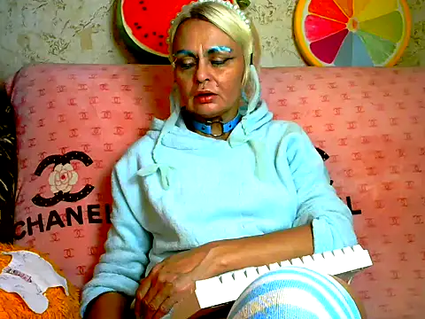 Gardener of Illusions online show from 09-15-25, 12:27