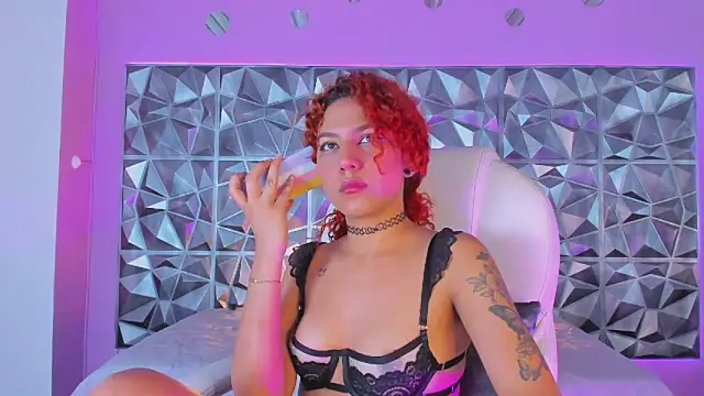 Snapshot of keendaall chatting on 03-15-25, 06:10 keendaall online show from 03-15-25, 06:10