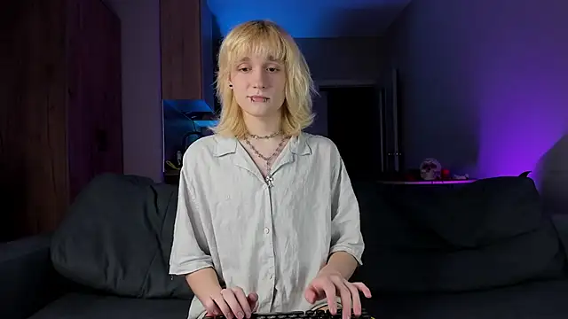 Gregory Byyrd online show from 03-08-25, 04:12