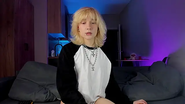 Gregory Byyrd online show from 03-18-25, 07:20