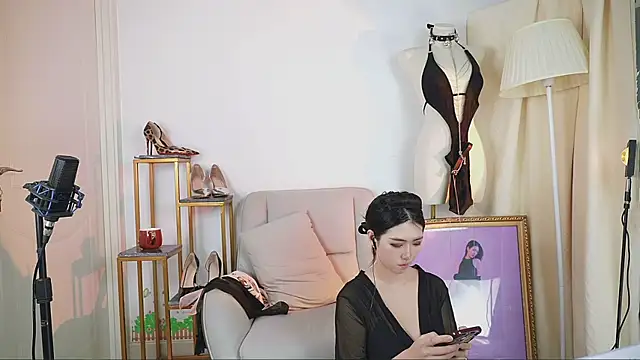 siji kiki online show from 12-27-24, 01:07