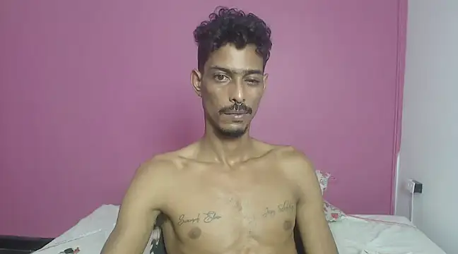 Snapshot of Albertwd420 chatting on 12-17-24, 05:51 Albertwd420 online show from 12-17-24, 05:51