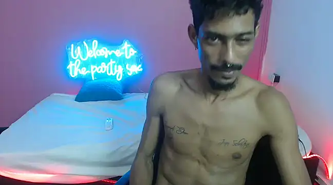 Snapshot of Albertwd420 chatting on 01-25-25, 04:13 Albertwd420 online show from 01-25-25, 04:13