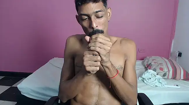 Snapshot of Albertwd420 chatting on 02-17-25, 05:32 Albertwd420 online show from 02-17-25, 05:32