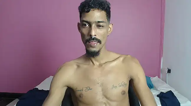 Snapshot of Albertwd420 chatting on 02-19-25, 09:36 Albertwd420 online show from 02-19-25, 09:36